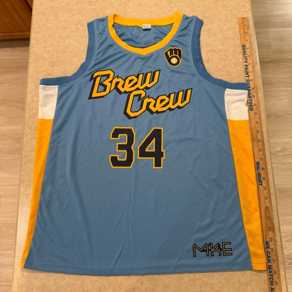 Brew Crew Blue and Yellow Jersey size XL Antetokounmpo 34 collectors
